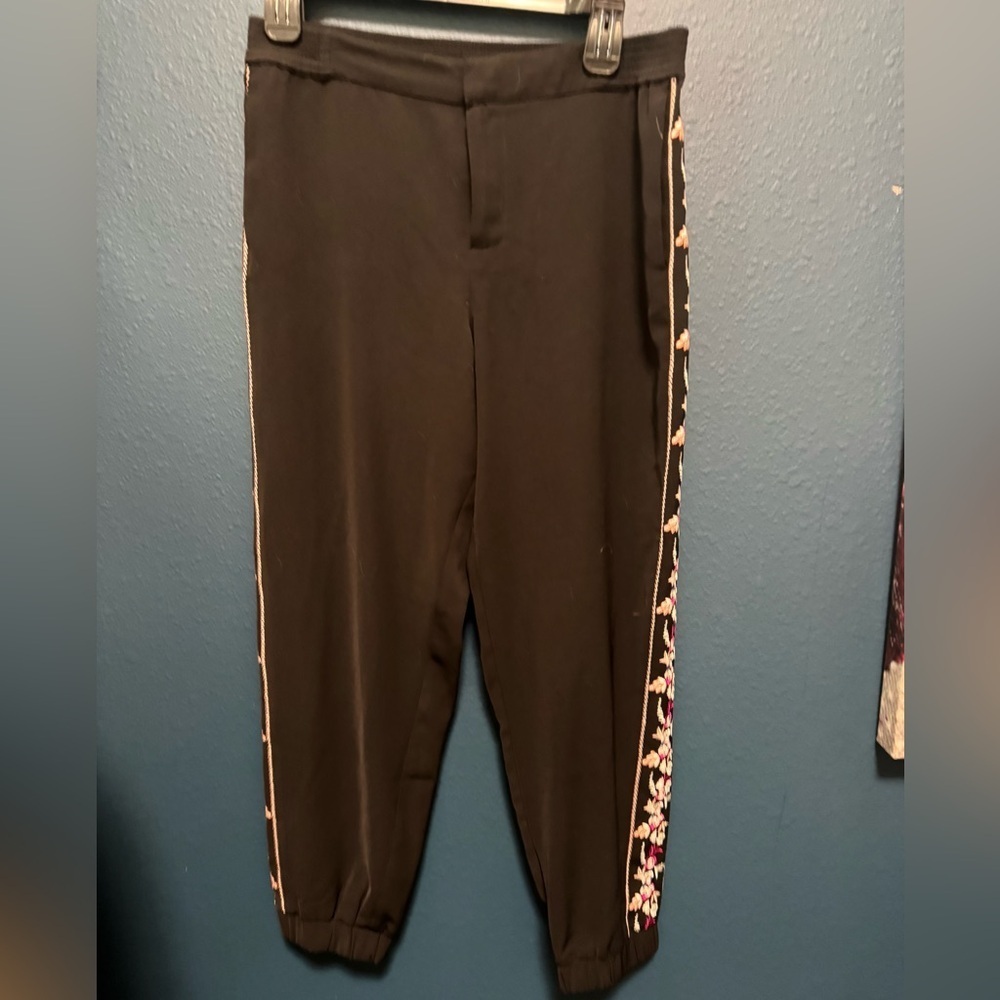 Parker Black Jogger Pants with Floral Embroidery S